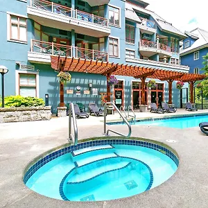 Alpenglow One Bedroom Penthouse By Mva Holiday home Whistler