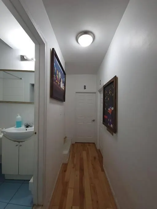 Homestay Full Kitchen - High Speed Internet - Beautiful Room